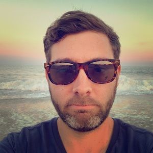 Meet your Posher, Gregory